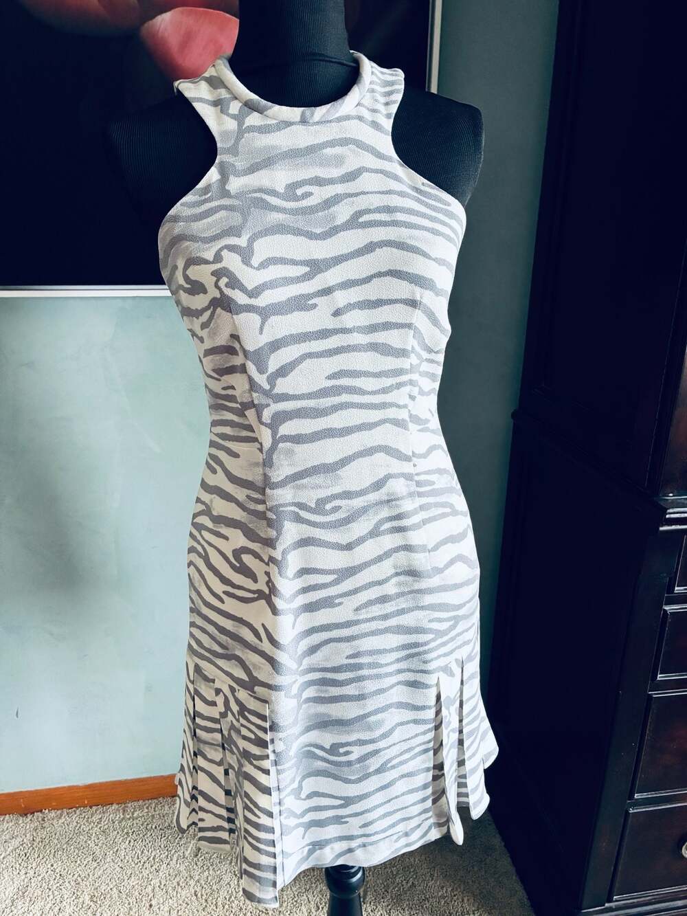 Rebecca Taylor Zebra Print High Neck Pleated Flounce Hem Dress Sz 2 A548